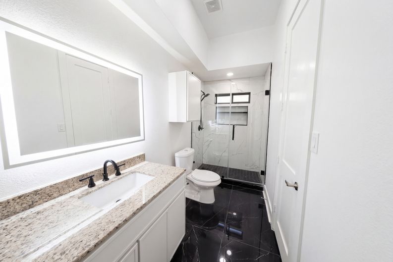 Photo 18 of 26 of 3600 Asaro Pl, Plano, TX