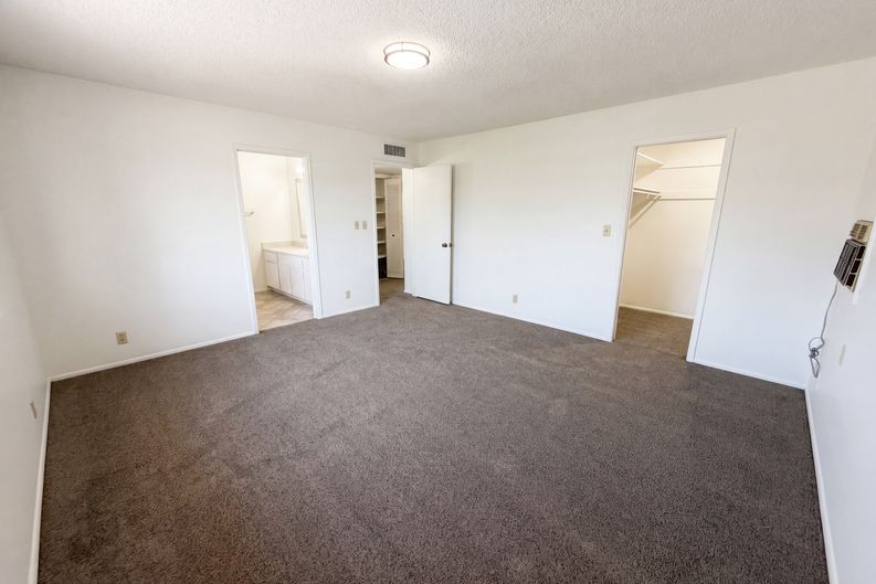 Photo 17 of 27 of 6408 E Adobe Rd, Mesa, AZ