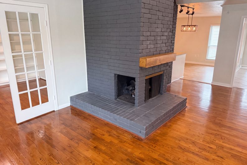 Photo 8 of 26 of 14923 Aspen Hills Dr, Houston, TX