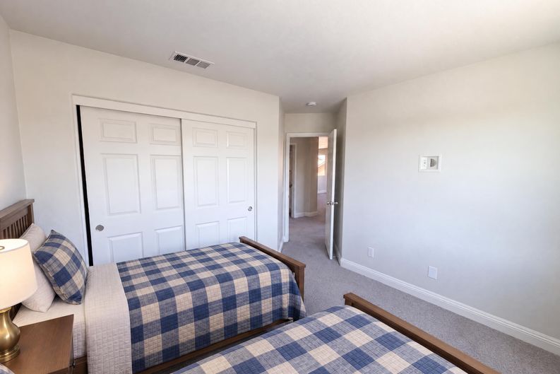 Photo 30 of 33 of 1265 Lavender Ln, Hemet, CA