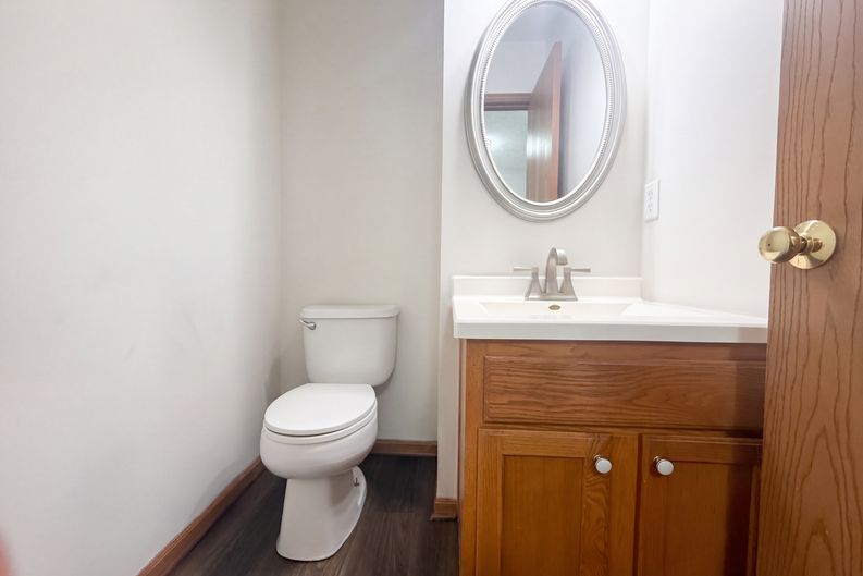 Photo 9 of 26 of 1150 Moneca St, Blacklick, OH