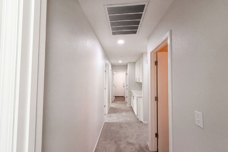 Photo 36 of 45 of 1570 Arcola Ave, Sacramento, CA