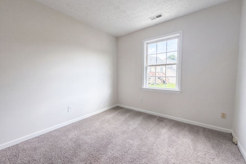 Photo 10 of 18 of 3358 Neptune Dr, Raleigh, NC
