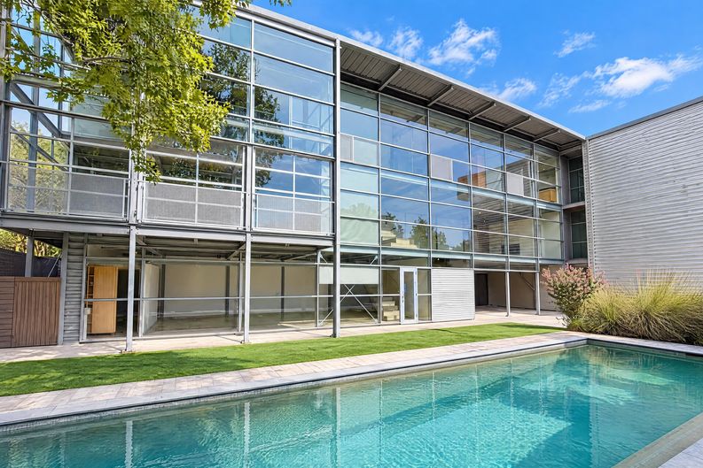Photo 5 of 43 of 4710 Yoakum Blvd, Houston, TX