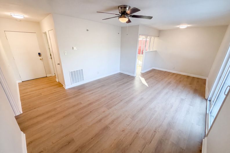 Photo 3 of 33 of 17138 Gumbiner Dr, La Puente, CA