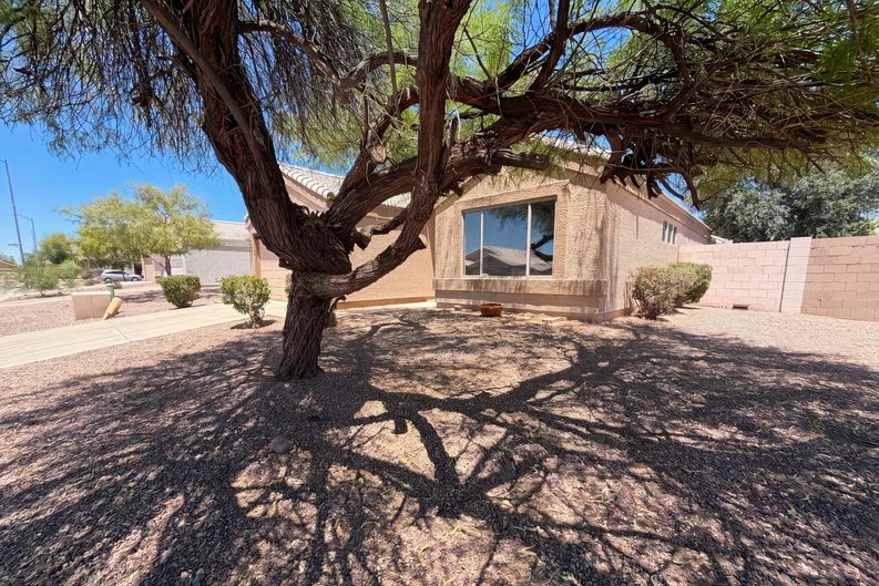 Photo 24 of 28 of 8271 N 112th Ave, Peoria, AZ
