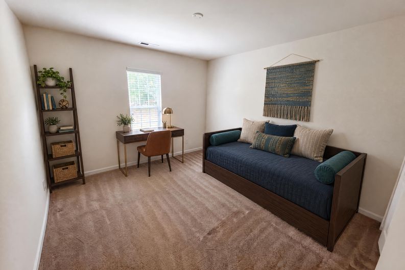 Photo 9 of 17 of 17240 Westmill Ln, Charlotte, NC