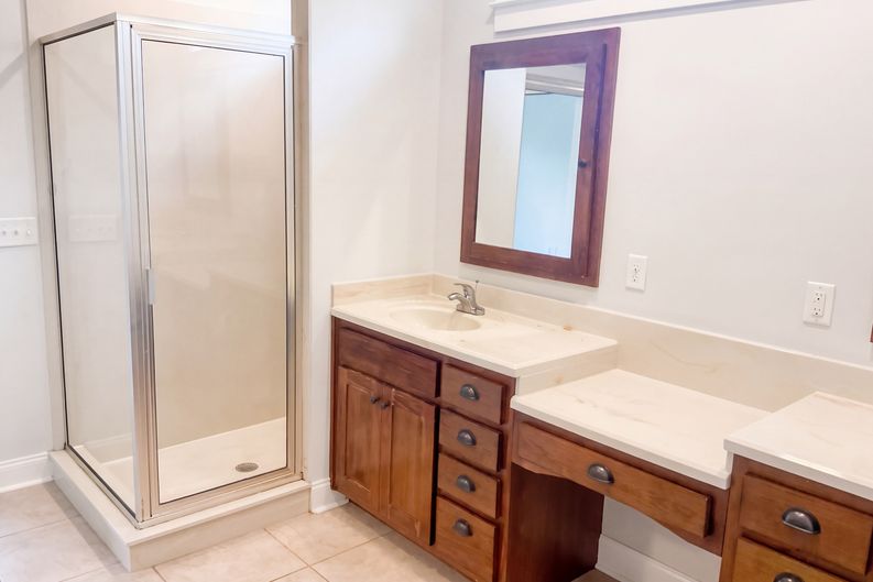 Photo 15 of 90 of 7226 Tyree Rd, Winston, GA