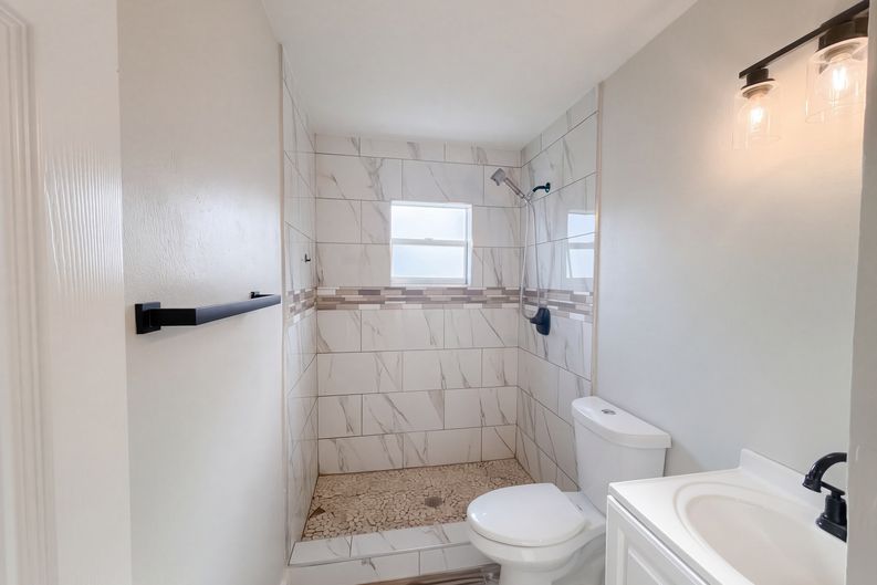 Photo 13 of 20 of 789 Little Pine Dr, South Daytona, FL