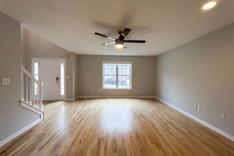 Photo 12 of 35 of 2859 Savannah Walk Ln, Suwanee, GA
