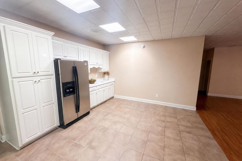 Photo 8 of 42 of 133 Rocky Waters Cir, Cullman, AL