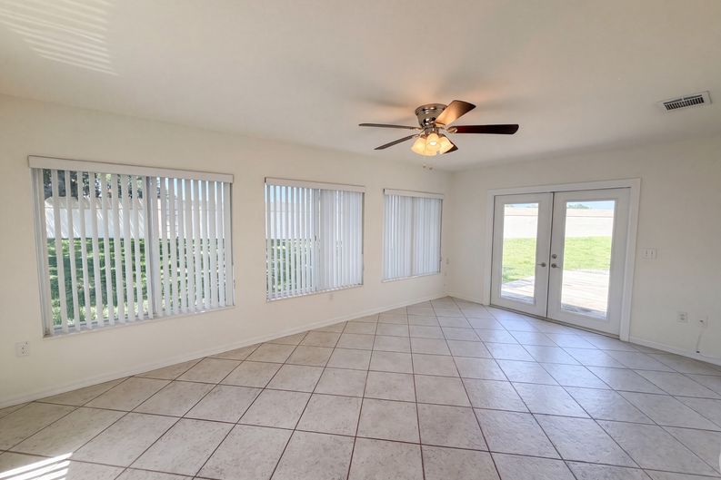 Photo 13 of 25 of 14280 SE 85th Ave, Summerfield, FL
