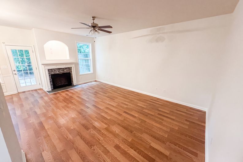 Photo 7 of 23 of 2111 Ferentz Trce, Norcross, GA