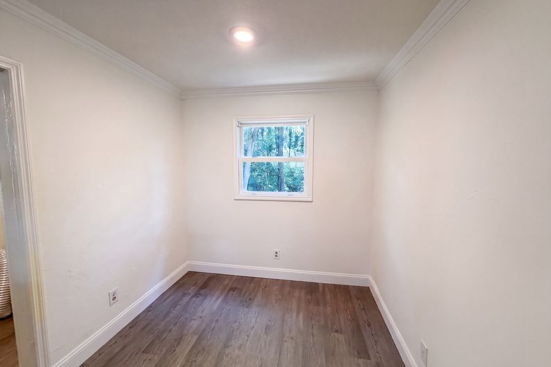 Photo 4 of 17 of 1610 Martin Ave, Gastonia, NC