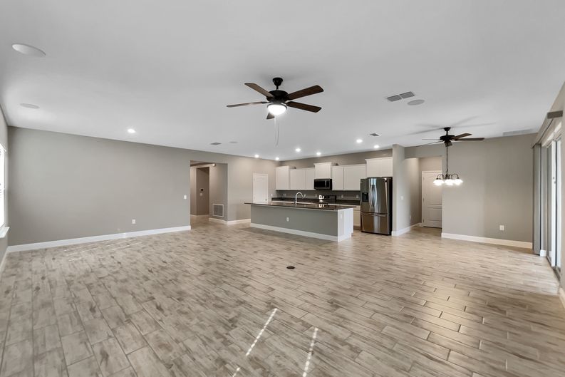 Photo 7 of 24 of 1657 Marsh Pointe Dr, Clermont, FL