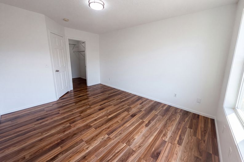 Photo 11 of 21 of 14210 Xenon St NW, Ramsey, MN