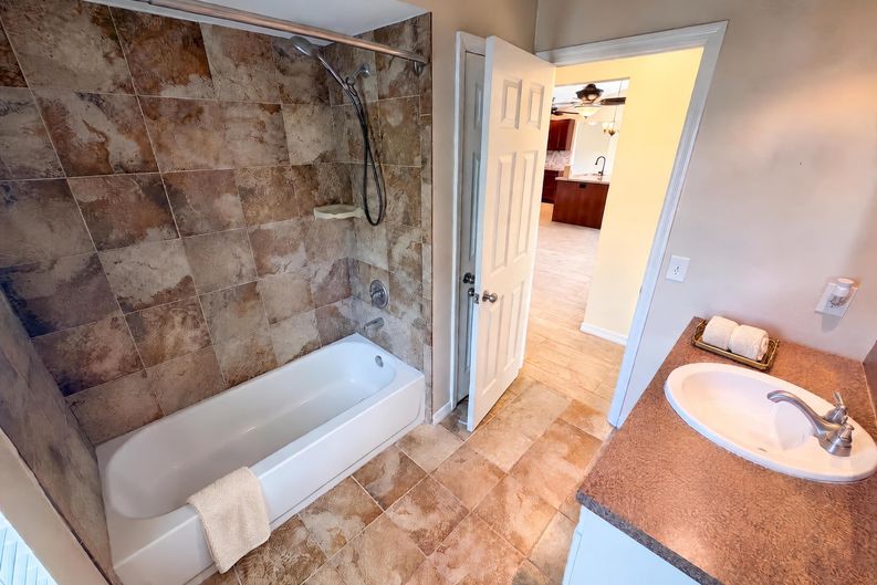Photo 31 of 44 of 4573 Bayridge Ct, Spring Hill, FL