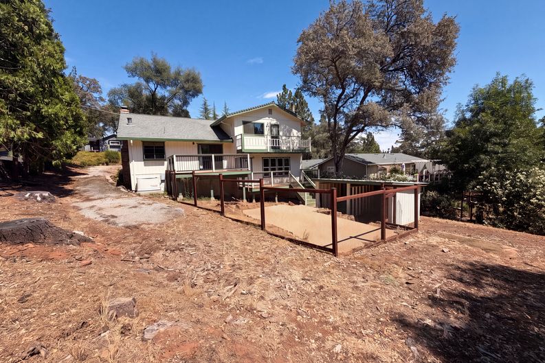 Photo 29 of 34 of 23944 Oakmont Way, Auburn, CA