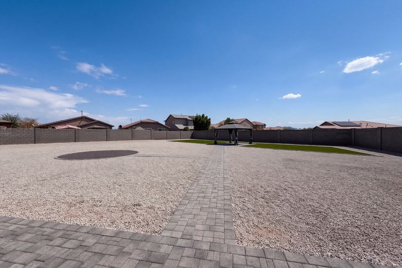 Photo 33 of 37 of 15 N 199th Ave, Buckeye, AZ