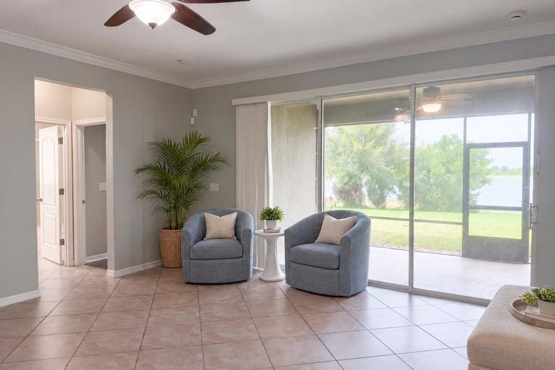 Photo 6 of 37 of 626 Tanana Fall Dr, Ruskin, FL