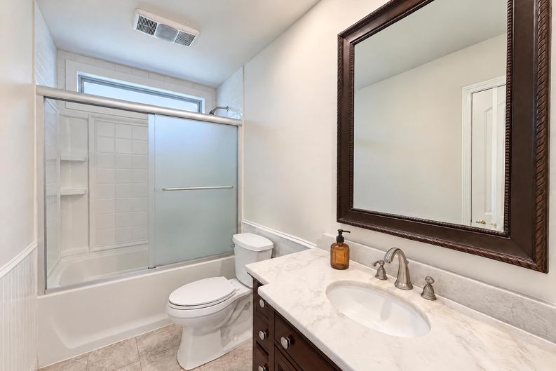 Photo 12 of 15 of 4513 Pintail Ct, Raleigh, NC