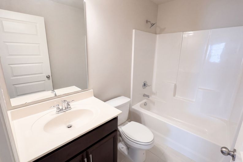 Photo 17 of 25 of 24 Silky Oak Cir SW, Huntsville, AL
