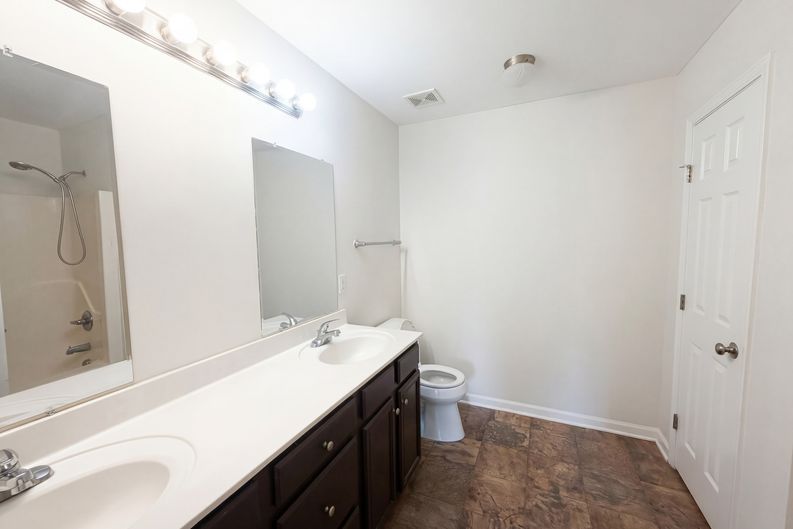 Photo 10 of 16 of 3705 Chancellorsville Ct, Raleigh, NC