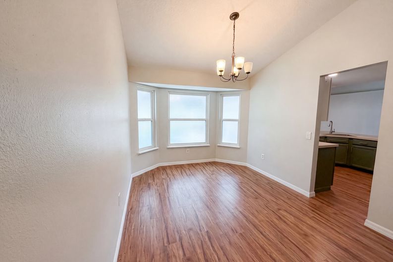 Photo 6 of 20 of 546 Penns Neck Dr, Deland, FL