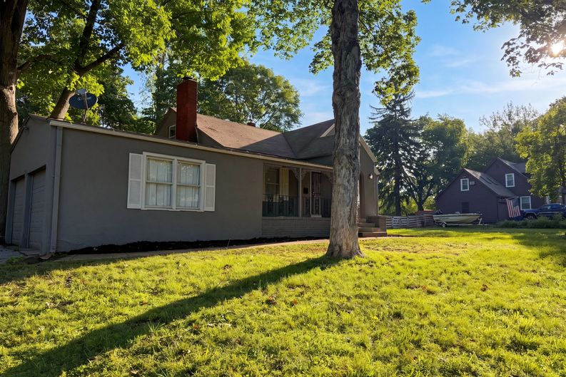 Photo 15 of 21 of 11304 E 55th Ter, Raytown, MO