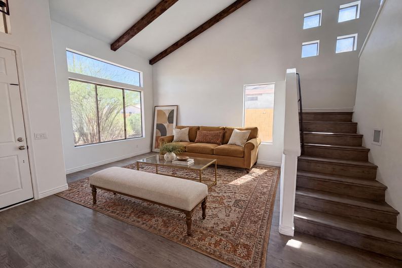 Photo 9 of 35 of 17645 W Hale Bopp Dr, Goodyear, AZ