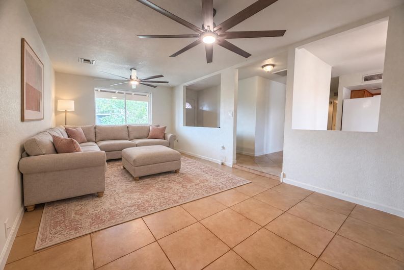 Photo 8 of 16 of 9919 E Magnolia St, Mesa, AZ