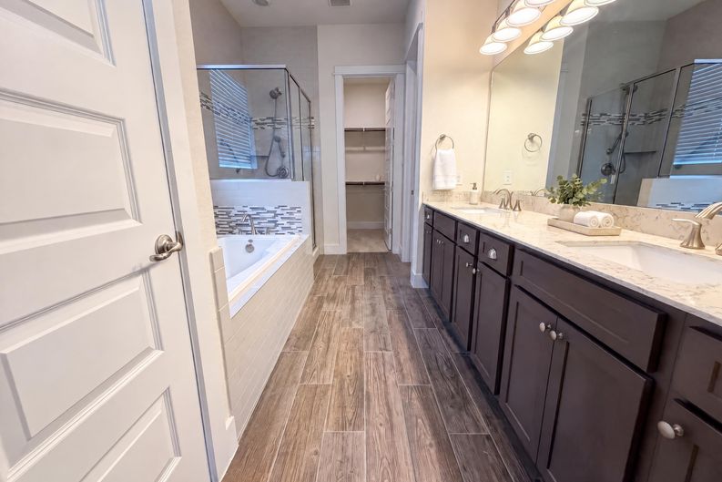 Photo 9 of 16 of 13701 Ronald W Reagan Blvd, Cedar Park, TX