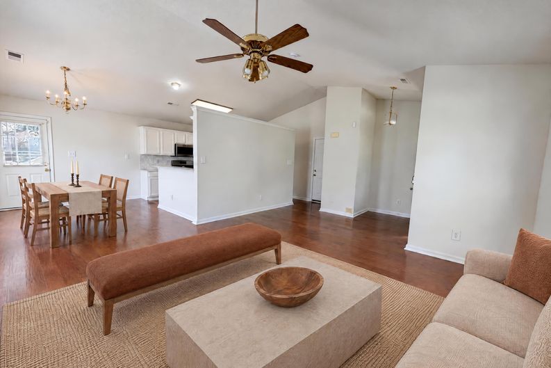 Photo 8 of 16 of 12525 Panthersville Dr, Charlotte, NC