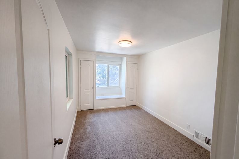 Photo 4 of 23 of 1318 29th St, Ogden, UT