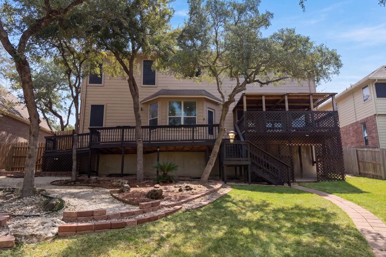 Photo 11 of 31 of 357 Frank Baum Dr, Schertz, TX