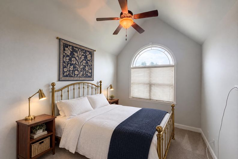 Photo 10 of 25 of 212 Westwind Dr, Newnan, GA