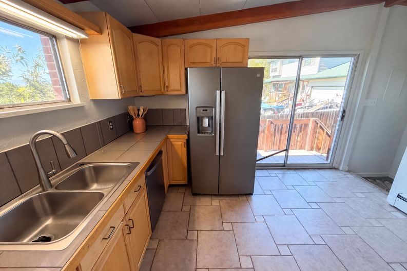 Photo 16 of 63 of 7811 W 62nd Ave, Arvada, CO