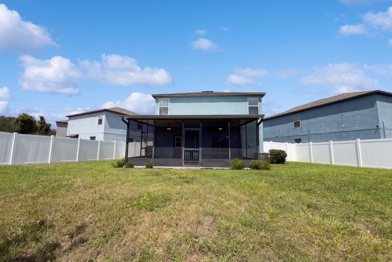 Photo 39 of 42 of 10448 Carloway Hills Dr, Wimauma, FL
