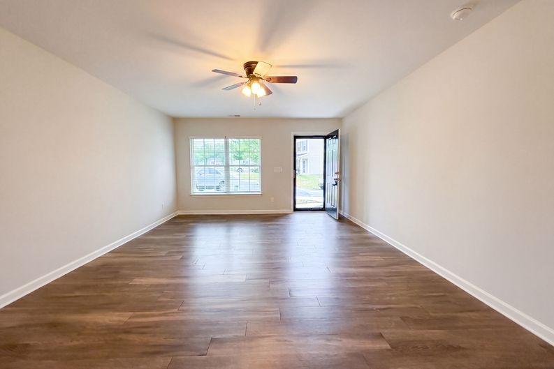 Photo 8 of 17 of 3462 Pridgen Ridge Dr, Winston Salem, NC