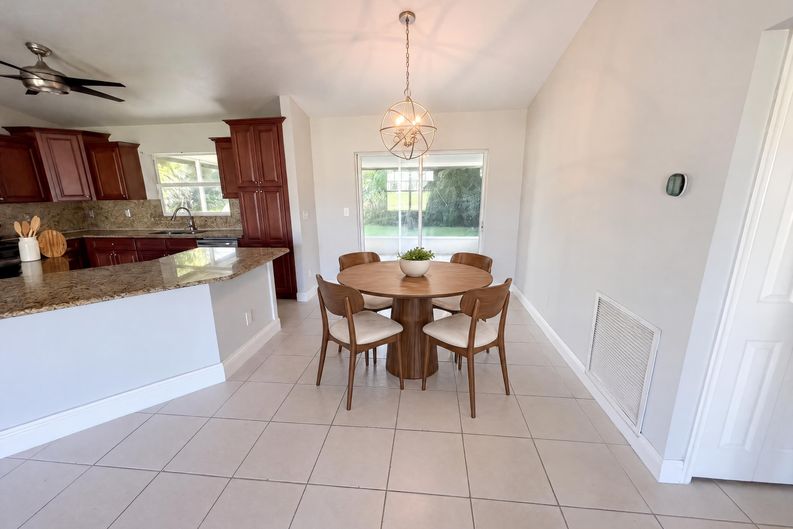 Photo 19 of 22 of 2397 SW Lejune St, Port Saint Lucie, FL
