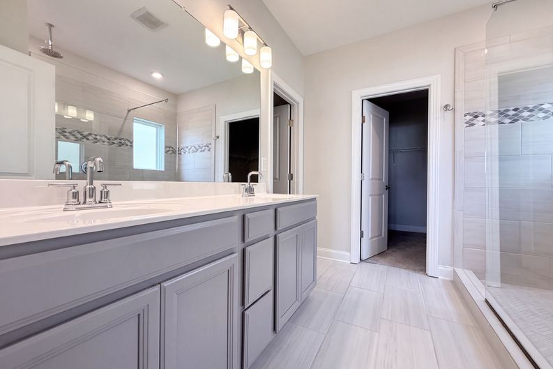 Photo 6 of 16 of 331 Collier Rd, Mount Juliet, TN