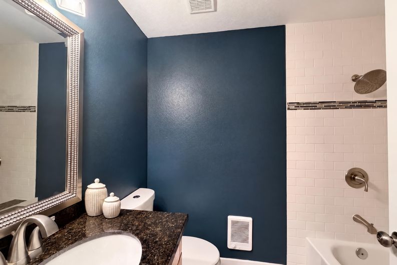Photo 11 of 20 of 10132 SW Trapper Ter, Beaverton, OR
