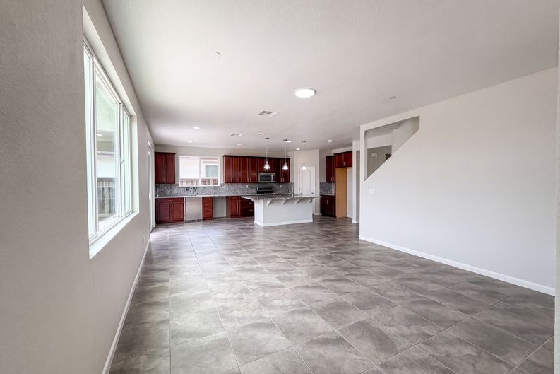Photo 6 of 32 of 1519 Sycamore Dr, Oakley, CA