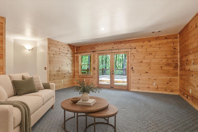 Photo 10 of 36 of 702 Ranch Mountain Dr, Dahlonega, GA