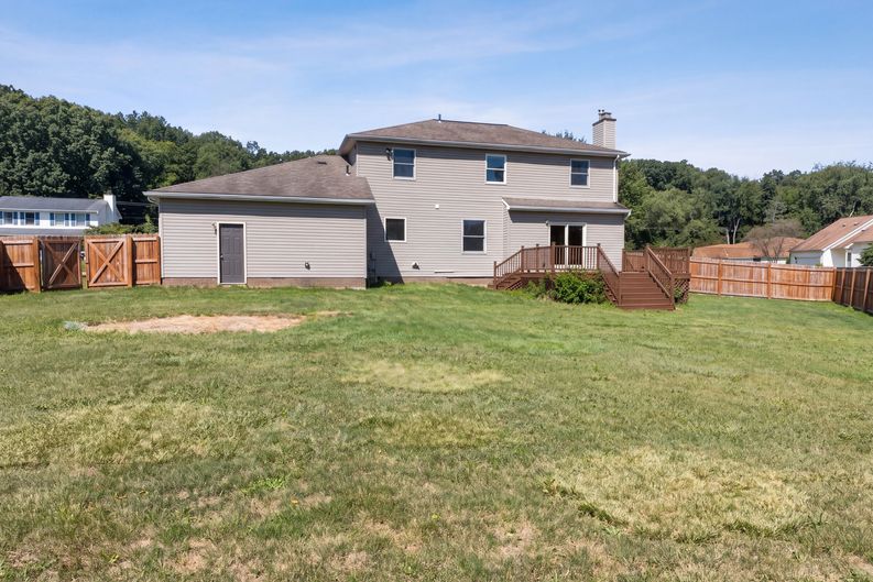 Photo 24 of 28 of 1100 Prescot Ave NW, Massillon, OH