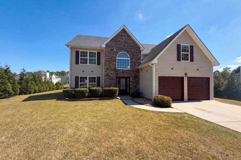 Photo 23 of 25 of 2925 Lake Port Dr, Snellville, GA