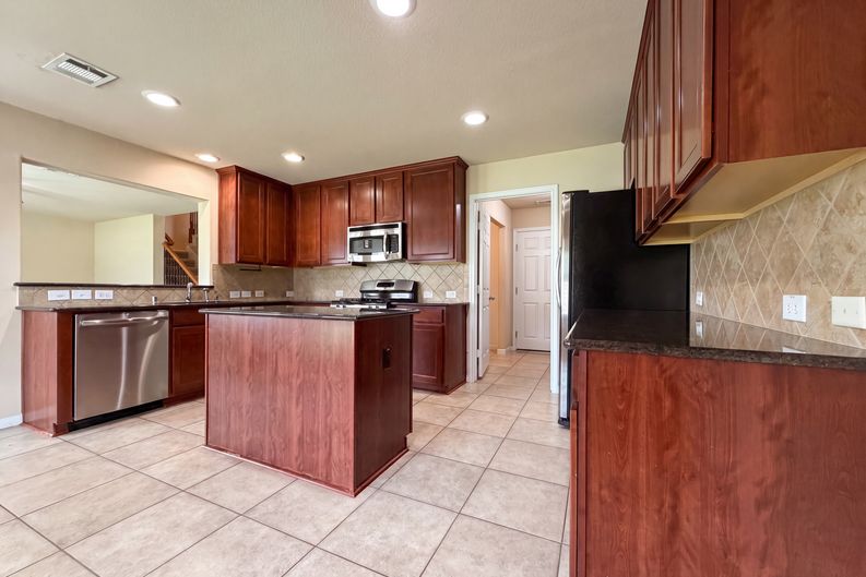 Photo 17 of 21 of 9965 Boulder Bend Ln, Brookshire, TX