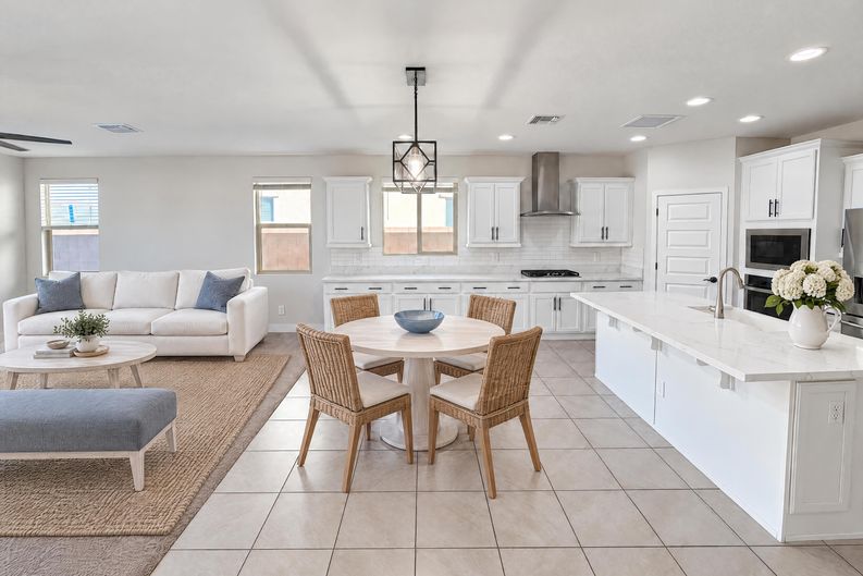 Photo 12 of 45 of 17996 W Raymond St, Goodyear, AZ