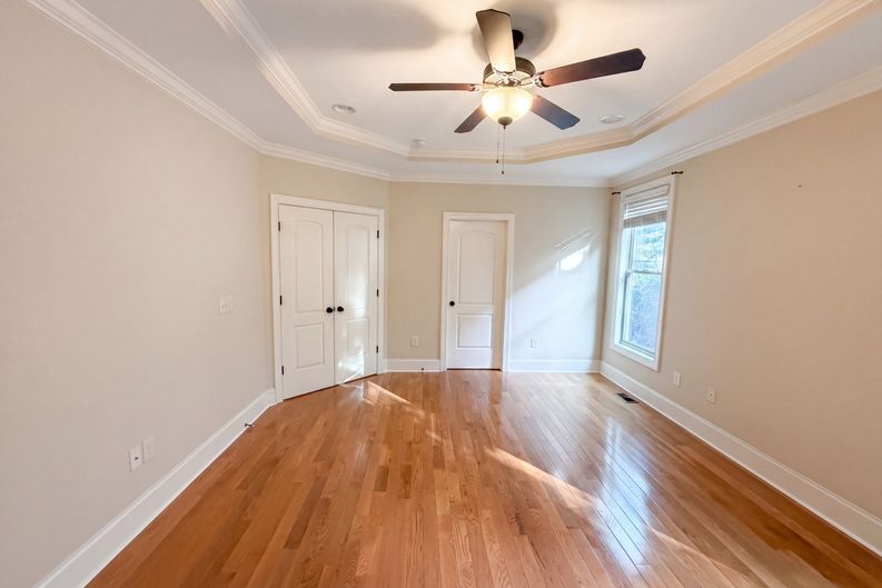 Photo 9 of 22 of 1214 Ileagnes Rd, Raleigh, NC
