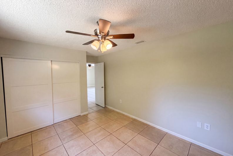 Photo 7 of 19 of 3730 Dedrick Ct, New Port Richey, FL